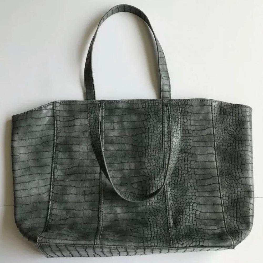 Neiman Marcus Faux Leather Gray Snake Skin Travel Make-Up Shopping Tote Bag